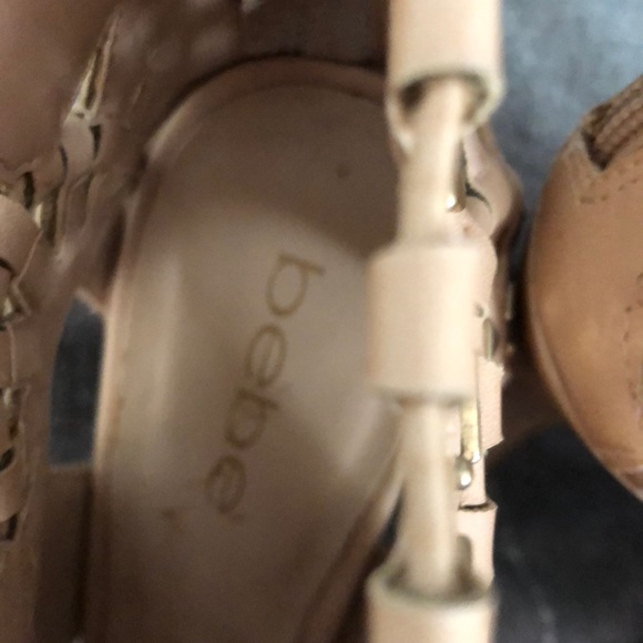 Tan heeled booties - Picture 2 of 3